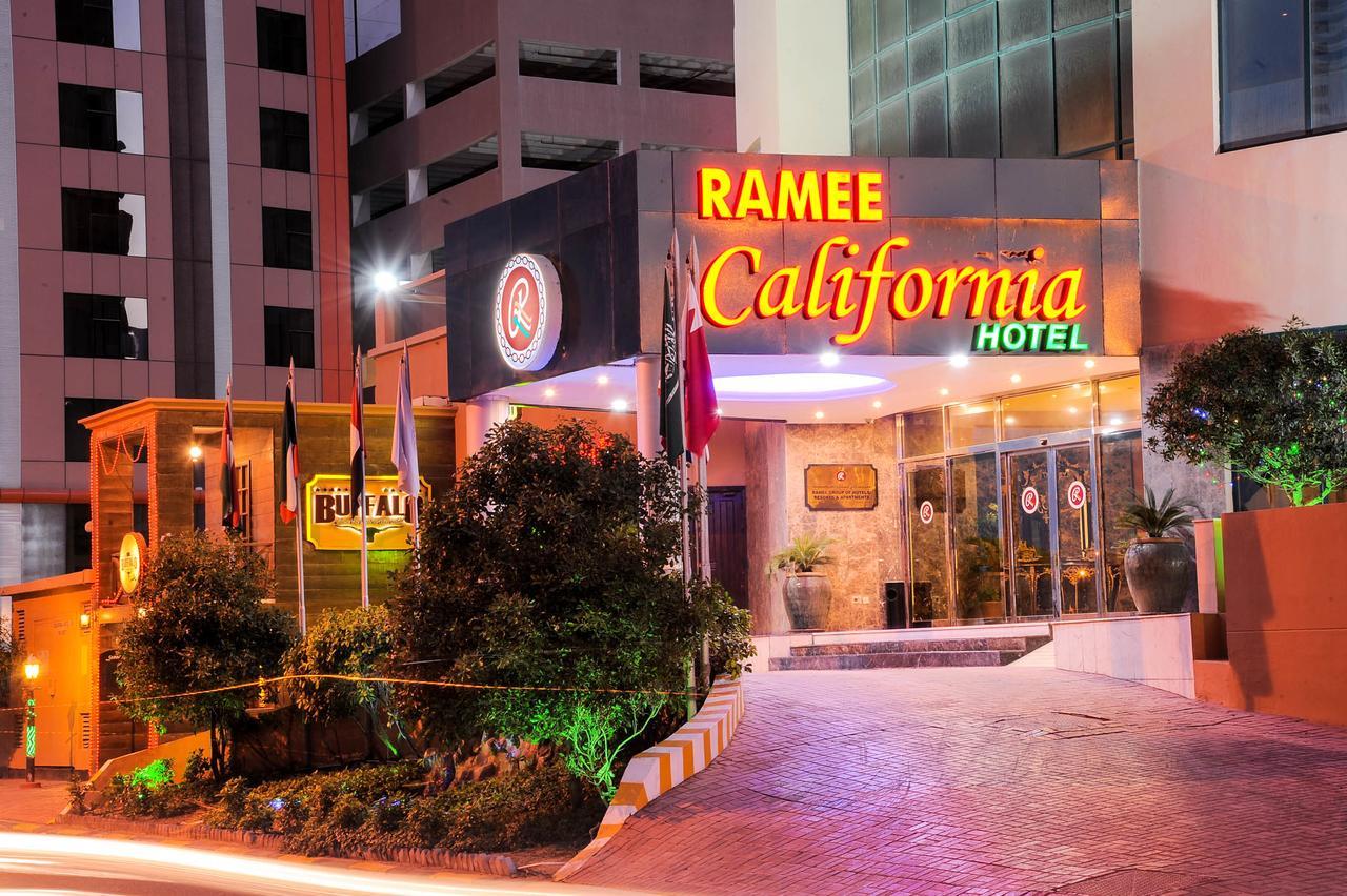 Ramee California Hotel Al Manamah Esterno foto